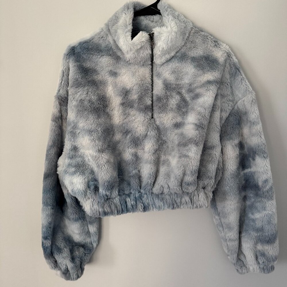 Missguided Gray Tie Dye Faux Fur Funnel Neck Cropped Jacket Size: 8